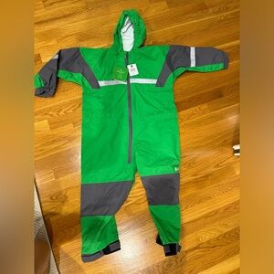 Oaki Kids Trail Suit one piece - NEW with tags - size 6/7 green